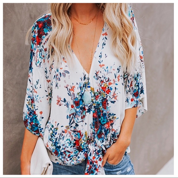 Colima Couture Tops - Small Last one! Gorgeous Kimono Satin Print Blouse